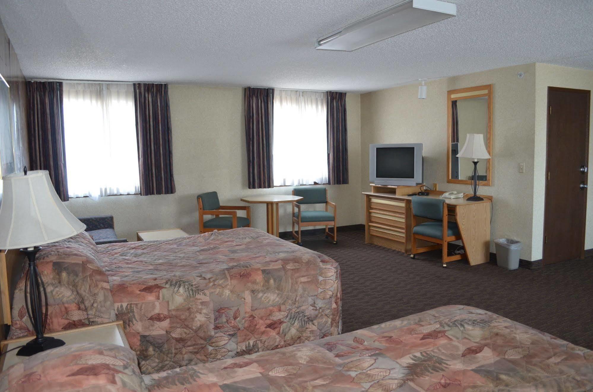 Nampa Inn & Suites Exteriér fotografie